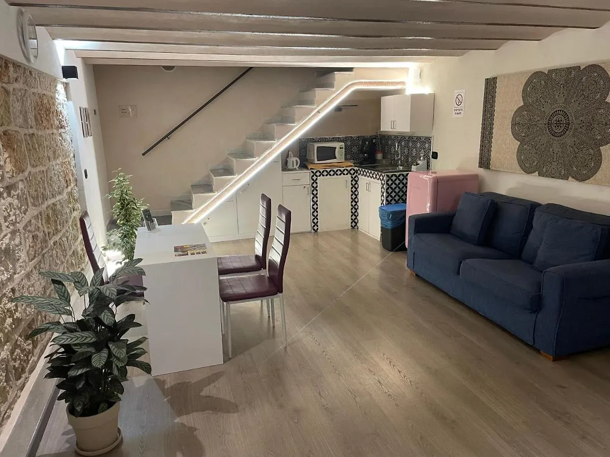 Guest house Palermo Alla Gancia Room Italy